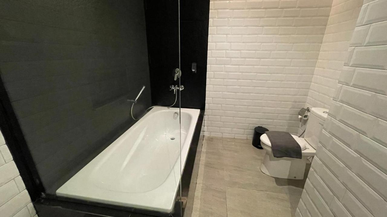 Lpp Garden Hotel Maguwo Eksteriør billede